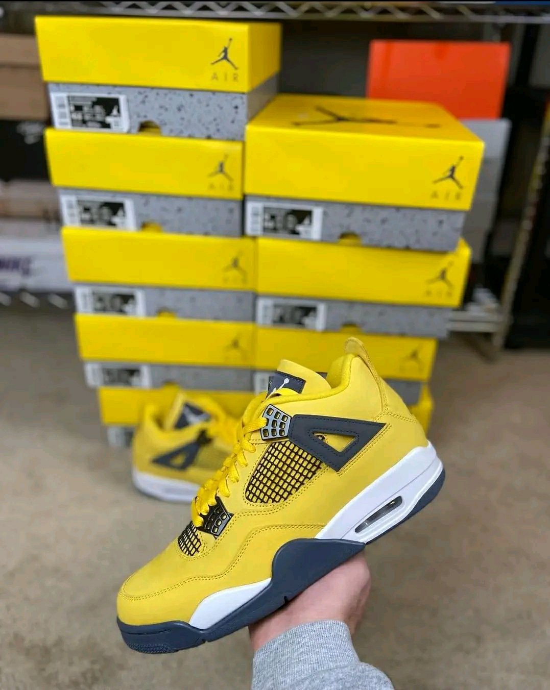 Authentic Jordan Shoes Pallets