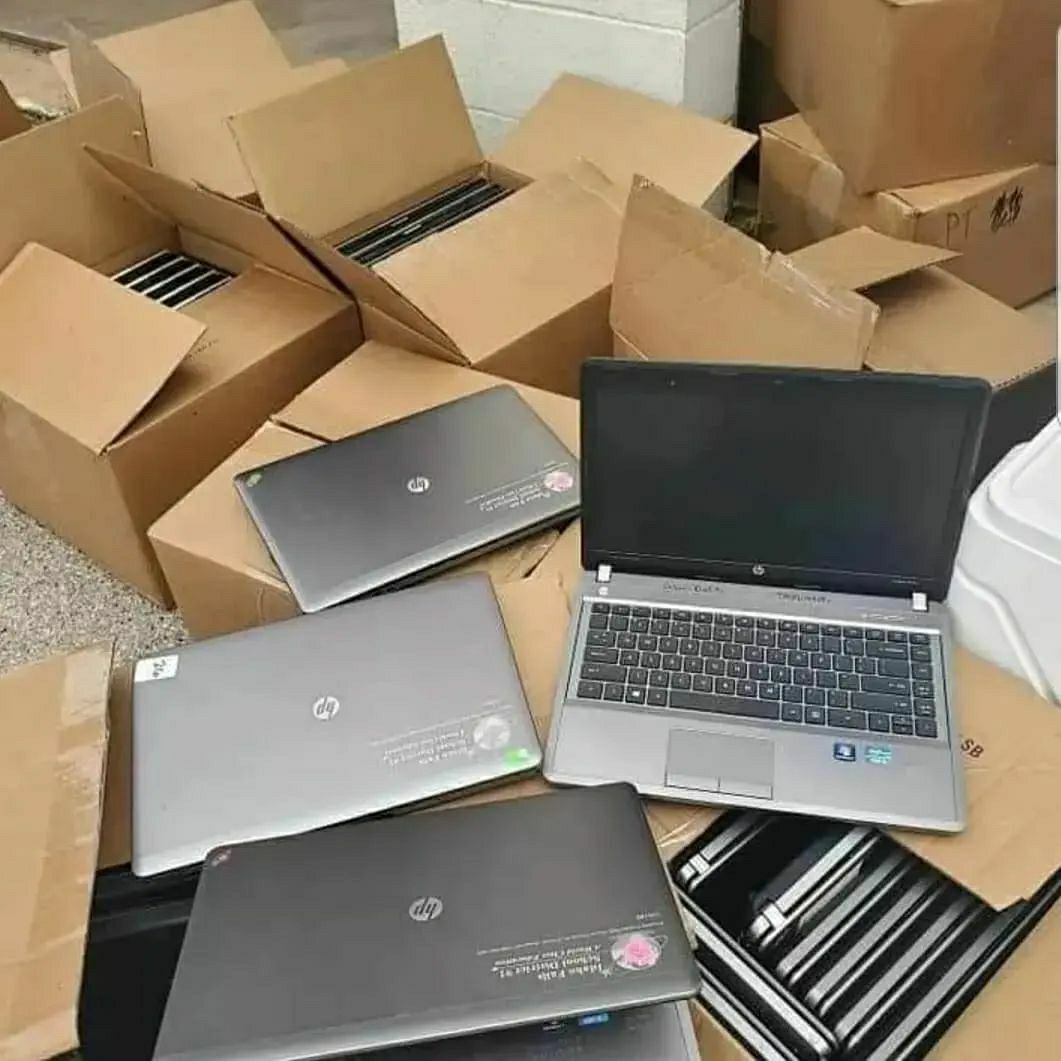 HP/DELL LAPTOPS PALLETS